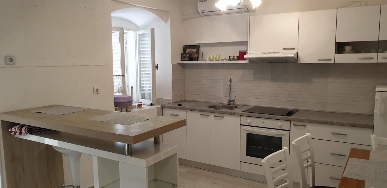 Ulica Dvori Narca 12 Apartment 4+2 Per. บัชกา ภายนอก รูปภาพ